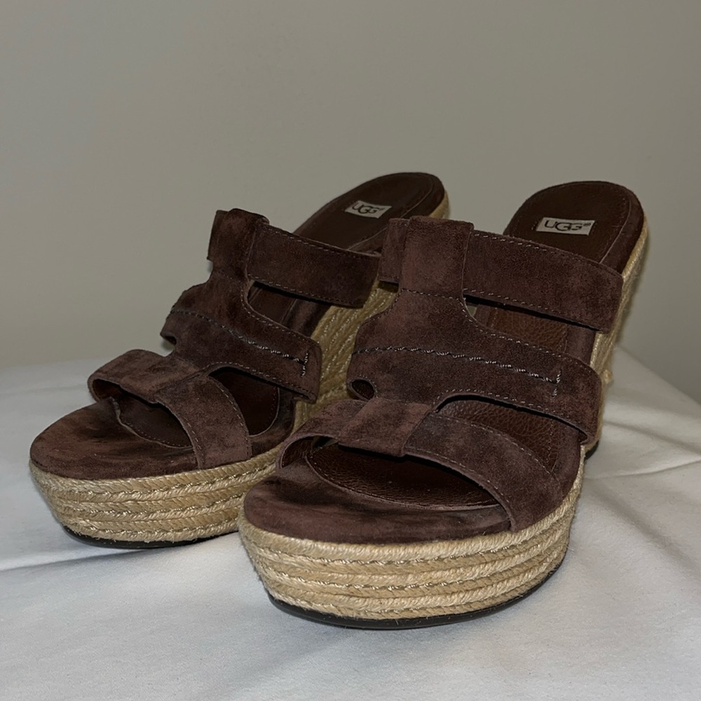 UGG Tawnie Brown Suede Espadrille 4.5" Heel Wedge, size 7